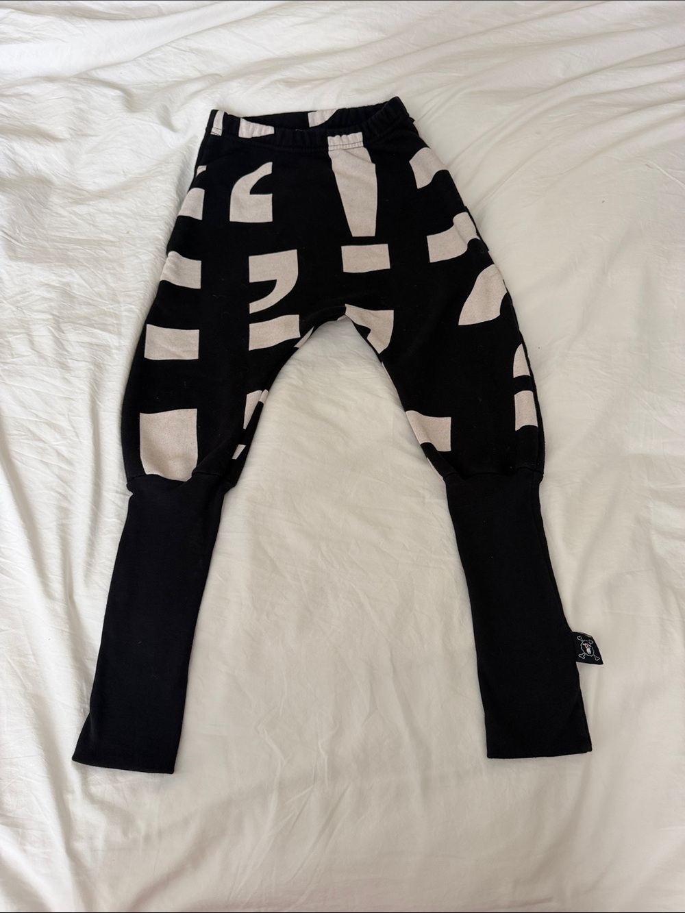 nununu Donkey Pants